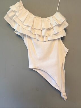 Zara White Ruffled One-Shoulder Top
